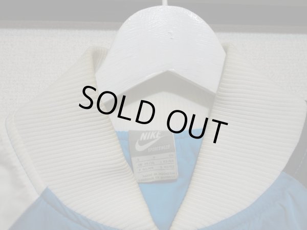 画像4: 【USED】CASSETTE PLAYA×NIKE(カセットプレイヤ×ナイキ)ナイロン地プリントスタジャン (4)