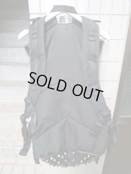 画像2: 【USED】MEMENTISM(メメンティズム)ボトムススタッズ装飾バックパック (2)