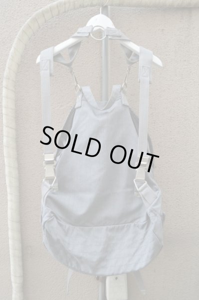 画像2: 【USED】JUNYA WATANABE MAN(ジュンヤワタナベ マン)グレーストライプ柄デザインバックパック (2)