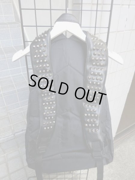 画像2: 【USED】MEMENTISM(メメンティズム)スタッズ装飾バックパック (2)