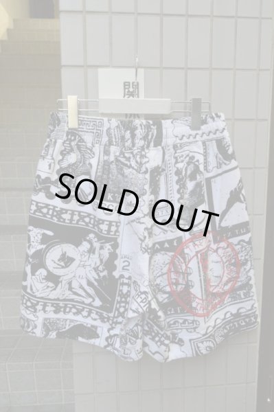 画像2: 【USED】KTZ(ココントウザイ)総柄スウェットショーツ (2)