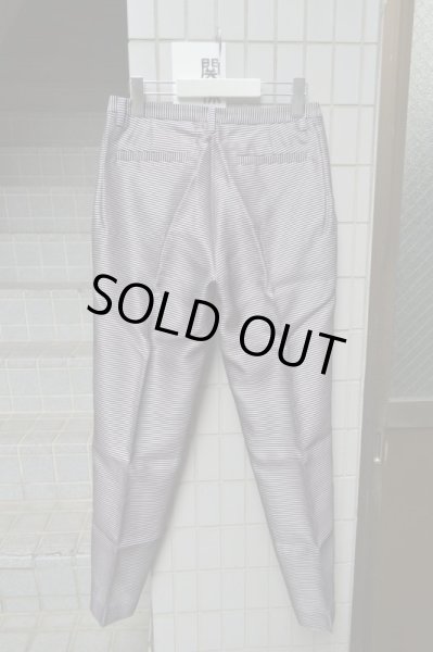 画像2: 【USED】AKIRA NAKA(アキラ ナカ)シルク地ボーダー柄パンツ (2)