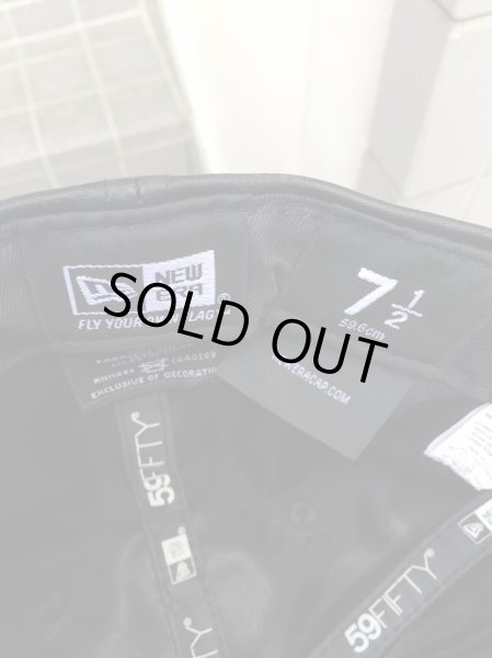 画像6: 【USED】KTZ×NEWERA(ココントウザイ×ニューエラ)ロゴ刺繍レザーキャップ (6)