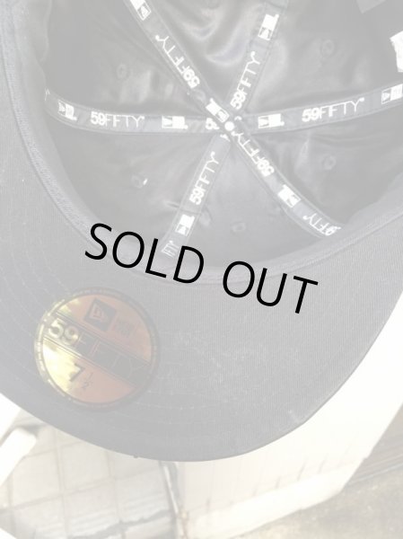 画像5: 【USED】KTZ×NEWERA(ココントウザイ×ニューエラ)ロゴ刺繍レザーキャップ (5)