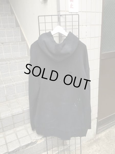 画像3: 【my beautiful landlet マイビューティフル ランドレット】黒ダメージ＆ブリーチ加工スウェットパーカー (3)