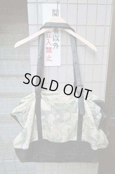 画像2: 【HIRO ヒロ】ドル札総柄×レザー切替バッグ (2)