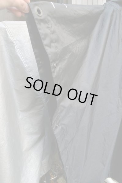 画像4: 【A COLD WALL ア コールド ウォール】レインポンチョコート (4)