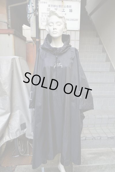 画像6: 【A COLD WALL ア コールド ウォール】レインポンチョコート (6)