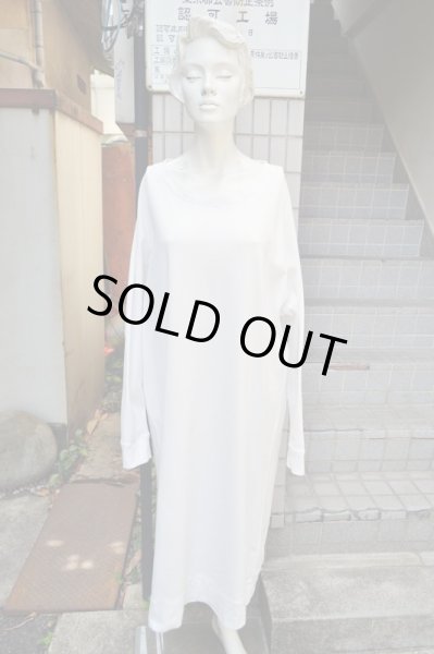 画像4: 【kujaku クジャク】白ニットソーワンピース (4)