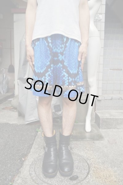 画像4: 【4jigen ヨジゲン】グラフィック総柄ワイドショーツ (4)