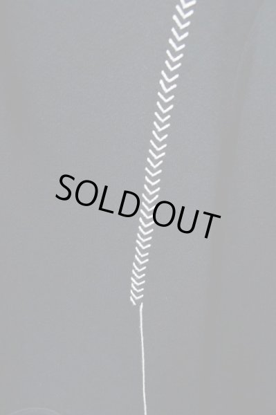 画像4: 【DRESSEDUNDRESSED ドレスドアンドレスド】WHITE STITCH EMBROIDERY HOODIE (4)