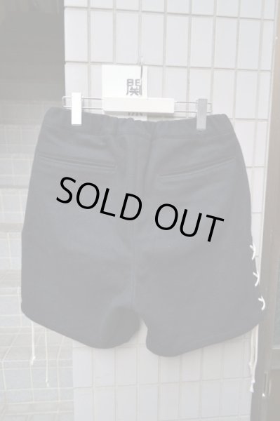 画像3: 【JIeDa ジエダ】黒ウール地×レザードッキングデザインショートパンツ (3)