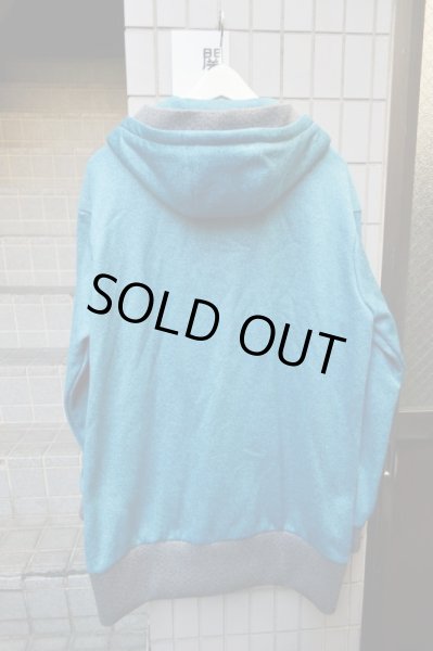 画像2: 【chloma クロマ】ブルーメディウムパーカー (2)