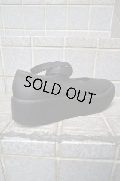 画像5: 【BELLY BUTTON ベリーボタン】黒ヌバックレザー厚底バレリーナシューズ (5)