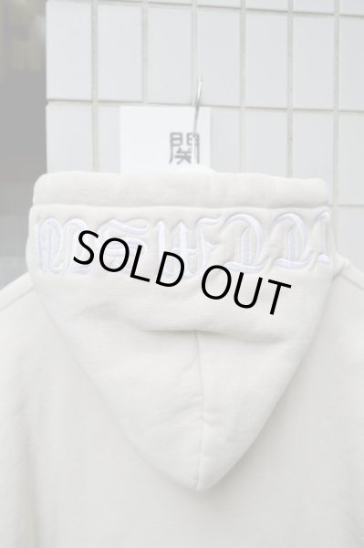 画像6: 【TTT_MSW ティー】ベージュ刺繍スウェットパーカー (6)