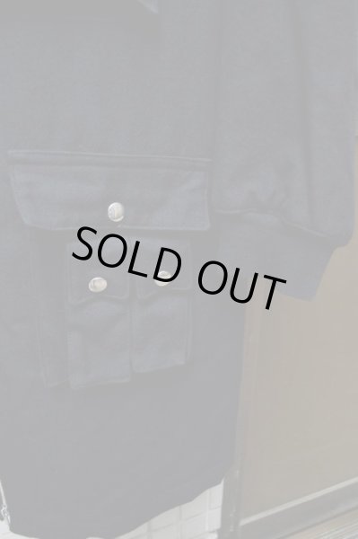 画像4: 【DRESSEDUNDRESSED ドレスドアンドレスド】黒デザインMA-1コート (4)