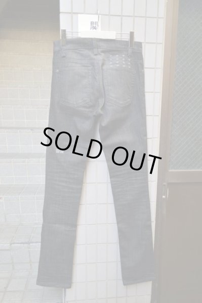 画像2: 【KSUBI スビ】GEE GEE PRE-LOVED BLACK USED加工デニムスキニーパンツ (2)