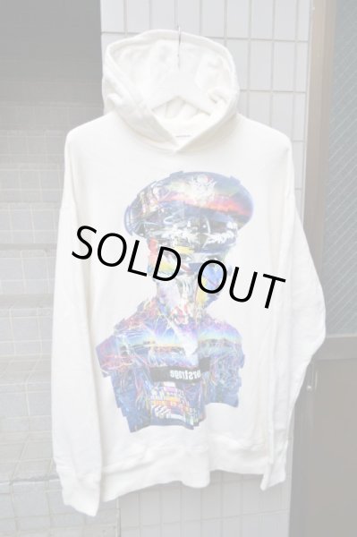 画像2: 【PLASTIC TOKYO プラスティックトーキョー】白グラフィック柄スウェットパーカー (2)