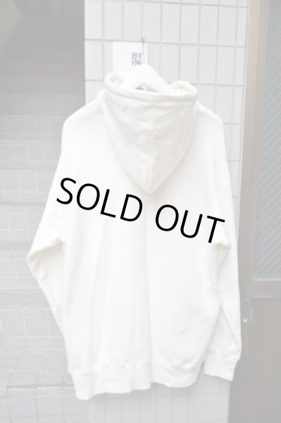 画像3: 【PLASTIC TOKYO プラスティックトーキョー】白グラフィック柄スウェットパーカー (3)