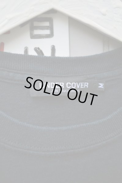 画像5: 【UNDER COVER アンダーカバー】黒×赤アナーキープリントTシャツ (5)