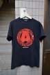 画像1: 【UNDER COVER アンダーカバー】黒×赤アナーキープリントTシャツ (1)