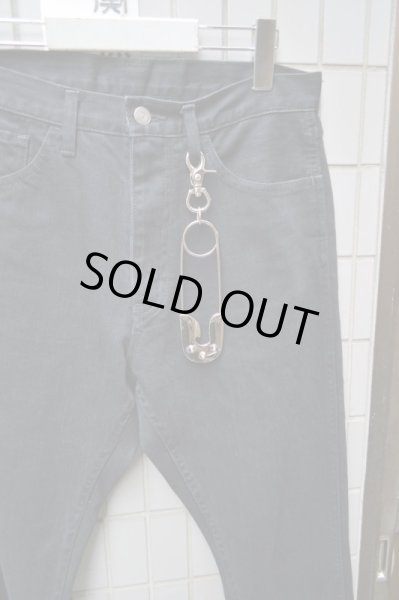 画像6: 【99%IS ナインティナインパーセントイズ】スタッズ安全ピン型ビッグキーホルダー (6)