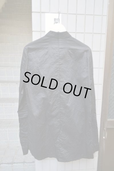 画像2: 【rewords/rewordsdesign リワーズデザイン】コットン×リネン地シワ加工長袖シャツ 黒 (2)