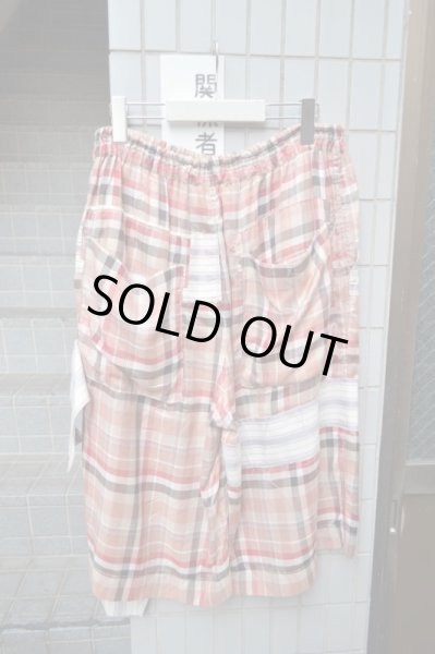 画像2: 【NOZOMI ISHIGURO tambourine ノゾミイシグロ タンバリン】チェック柄ドッキングデザインワイドハーフパンツ (2)