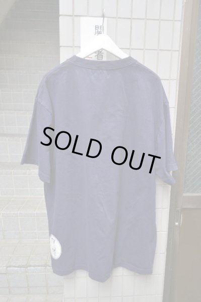 画像2: 【PSYCHOWORKS サイコワークス】グラフィック柄パッチ装飾ビッグＴシャツ (2)