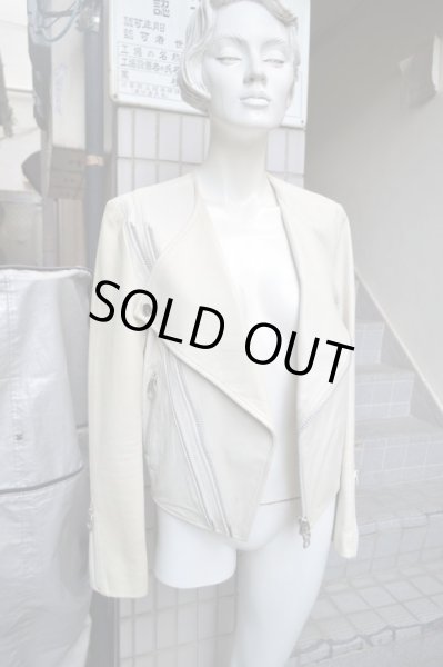 画像9: 【banal chic bizarre バナルシックビザール】レザーライダースジャケット 白×クリーム (9)