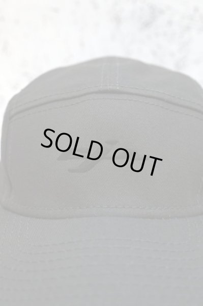 画像2: 【comme je suis コムジュスイ】刺繍キャップ (2)