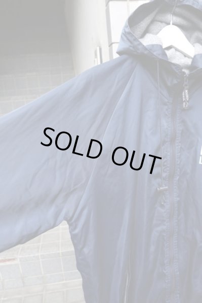 画像3: 【BOY LONDON ボーイロンドン】ロゴプリントフードブルゾン (3)