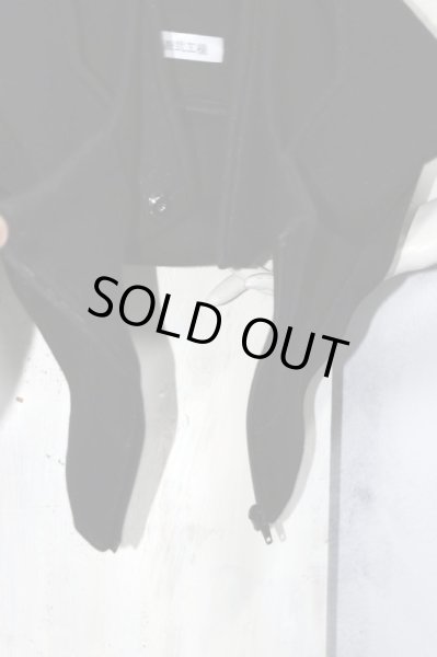 画像8: 【壱吾弐工機 カザフタコウキ】第壱 501式 フードマフラー BLACK (8)