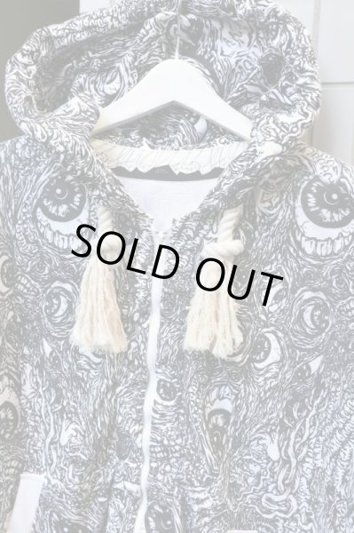 画像4: 【M:E×RBT CO エム イー×アールビーティ】モンスター柄縄紐ロングパーカー (4)