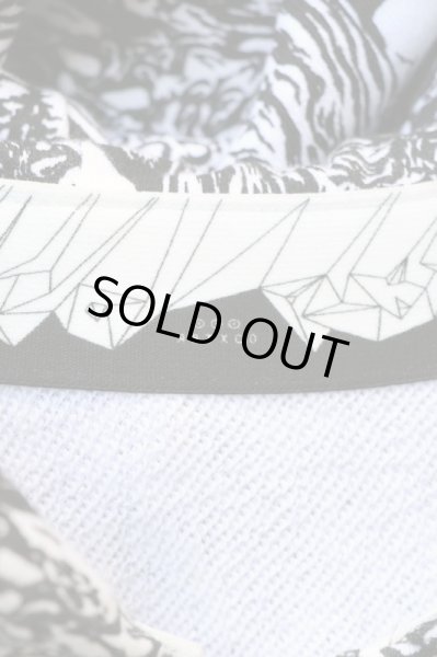 画像7: 【M:E×RBT CO エム イー×アールビーティ】モンスター柄縄紐ロングパーカー (7)