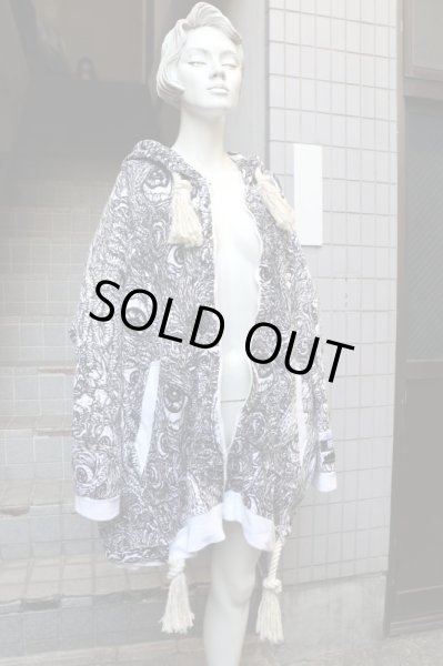 画像9: 【M:E×RBT CO エム イー×アールビーティ】モンスター柄縄紐ロングパーカー (9)