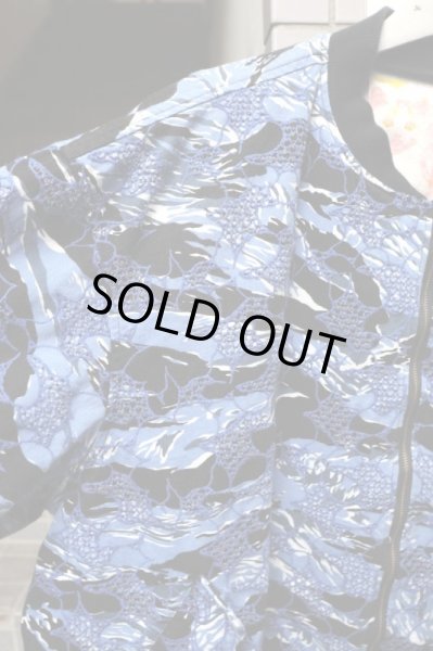 画像3: 【mikio sakabe ミキオサカベ】タイガーカモ柄×刺繍MA-1ジャケット (3)