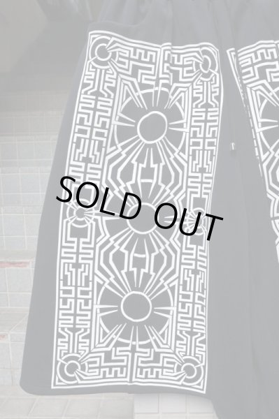 画像3: 【ZOMU×kakuremi ゾム×カクレミ】グラフィック柄ワイドイージーパンツ (3)