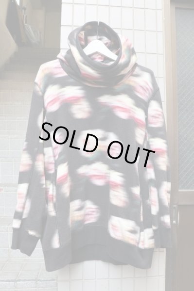 画像2: 【LAD MUSICIAN ラッドミュージシャン】ローズ柄ハイネックスウェットパーカー (2)