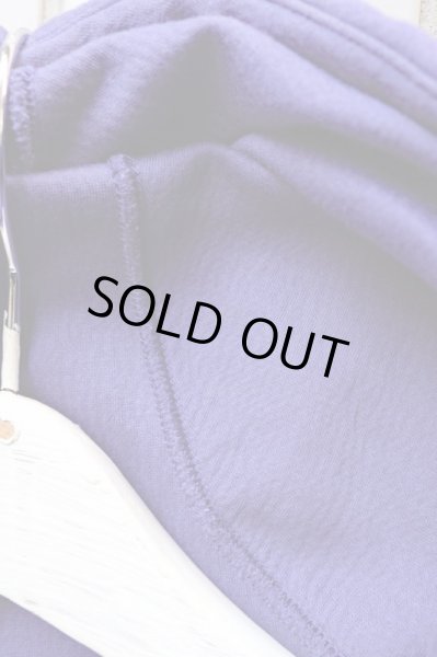 画像4: 【ハトラ hatra】デザインハイネックロングプルオーバーパーカー (4)