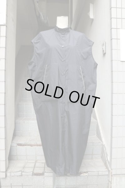 画像7: 【chloma クロマ】ENAフィルムワンピース ブラック (7)