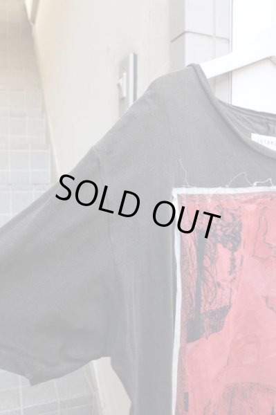 画像2: 【JUVENILE HALL ROLLCALL ジュベナイル ホール ロールコール】フリンジ装飾グラフィック柄ビッグTシャツ OFF BLACK (2)