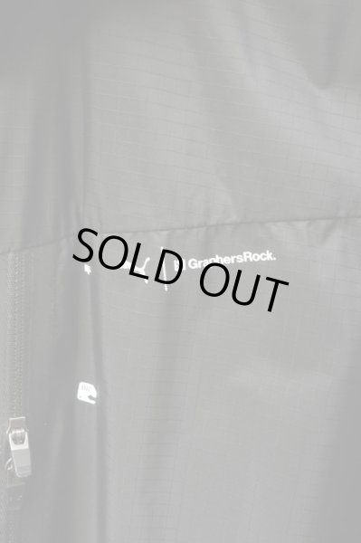 画像3: 【PUMA×GraphersRock プーマ グラファーズロック】グラフィック柄マウンテンパーカー ブラック (3)