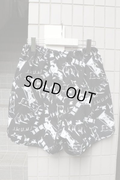 画像2: 【IKUMI イクミ】IKUMI LOGO SHORT PANTS (2)