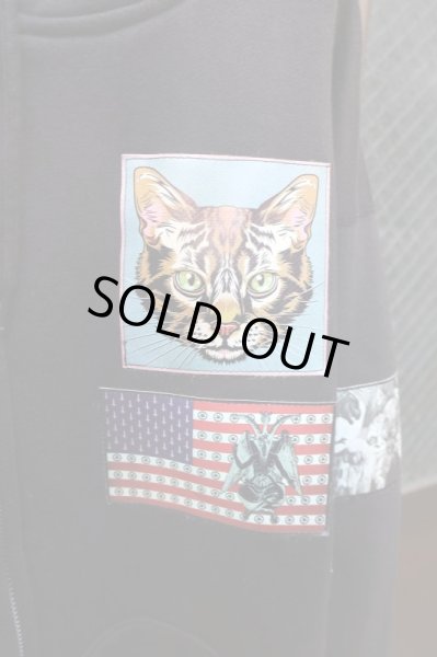 画像4: 【PSYCHO WORKS サイコワークス】グラフィックパッチ装飾スウェットビッグパーカー (4)