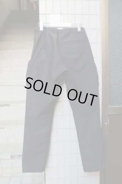 画像2: 【chloma クロマ】NEURO JOGGER PANTS カッティング切替デザインジョガーパンツ (2)