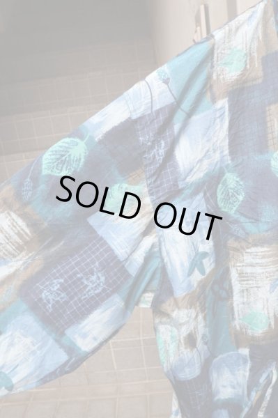 画像3: 【VINTAGE/USED古着】総柄ハイネックブルゾン (3)