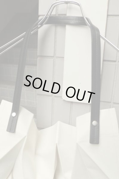 画像3: 【ISSEY MIYAKE×iittala イッセイミヤケ×イッタラ】54×52ｃｍ プリーツデザインバッグ (3)