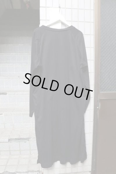 画像2: 【BISHOOL ビシュール】スリット入りロング丈カットソー (2)