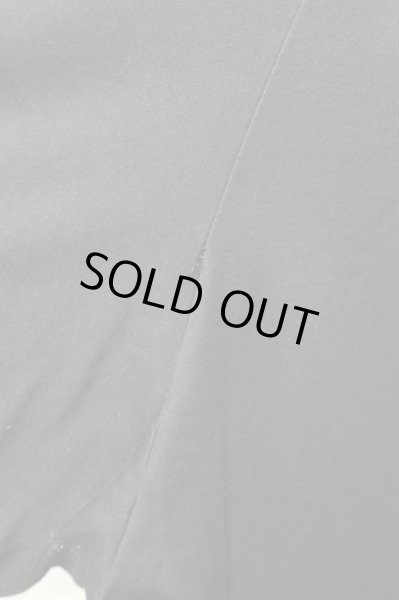 画像4: 【BISHOOL ビシュール】スリット入りロング丈カットソー (4)